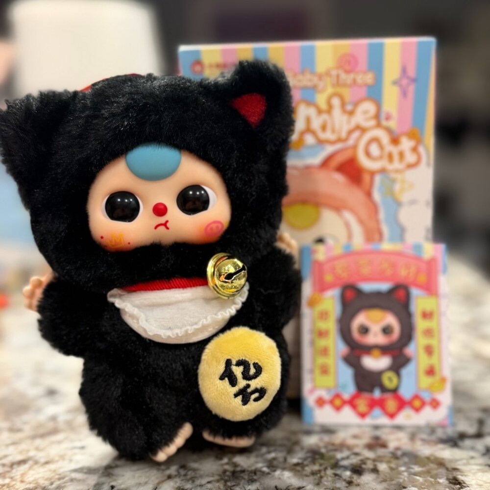 BABY THREE BILLIONAIRE CATS BLACK CAT NEW WITH BOX